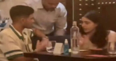 Cricketers Shubman Gill and Sara Ali Khan appeared together, fans said that this is a different Sara