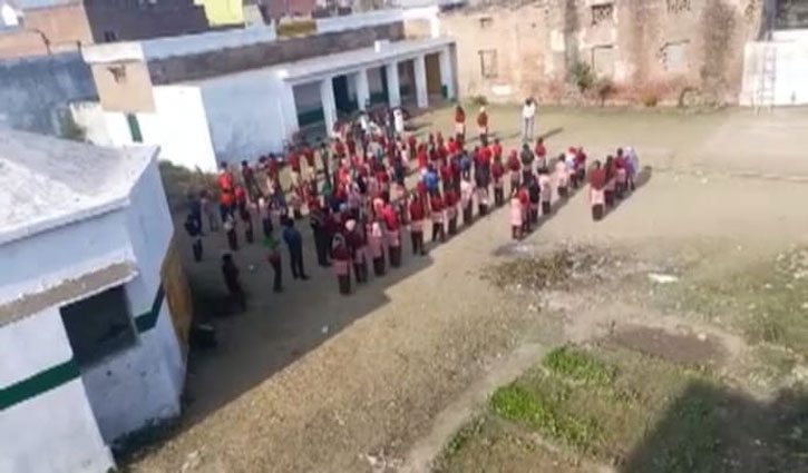 Uttar Pradesh: School principal Nahid Siddiqui suspended for singing 'Mere Allah Burai Se Bachana Mujhko' to students