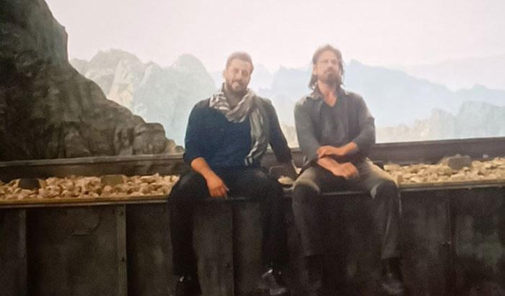 Director Siddharth Anand on Shah Rukh Khan and Salman Khan's scene in Pathan says 'it's a hit'