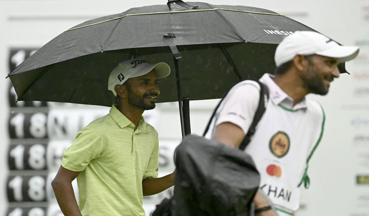 DGC Open: Despite the rain, Rashid Khan's best game, 3 shot lead