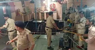 Indore: Temple's stepwell collapses, many injured, 18 people rescued