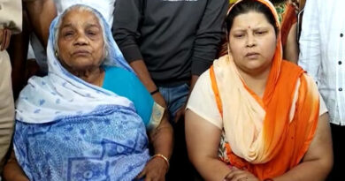 Umesh Pal's mother said, Atique should be hanged