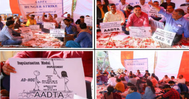 AADTA strikes 12 hours of hunger strike against DU administration's arbitrariness