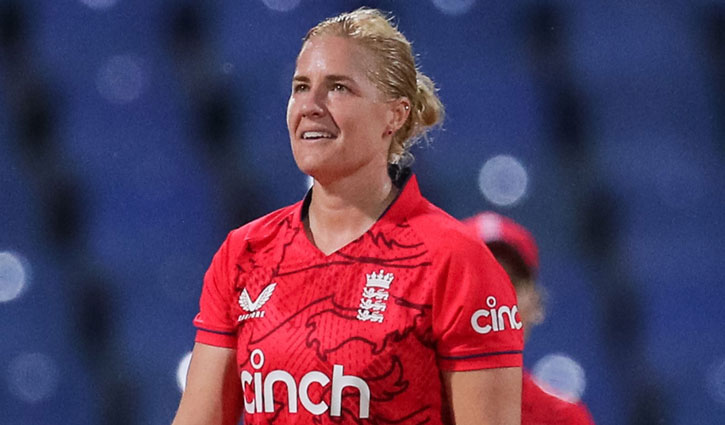 England fast bowler Katherine Sciver-Brunt retires from international cricket