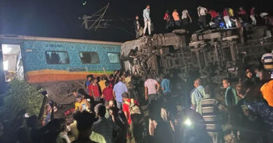 Coromandel Express collided with goods train in Odisha, many passengers feared dead; Rescue operation continues