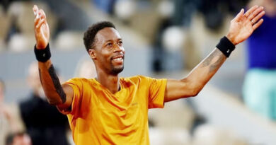 Gael Monfils withdraws from French Open with wrist injury