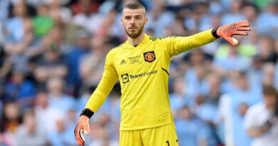 David de Gea announces he is leaving Manchester United after 12 years at the club