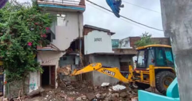 Madhya Pradesh: Bulldozer action on the houses of those accused of raping a 12-year-old girl