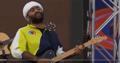 Viral Video: Arijit Singh scolds fan for chasing him for selfie