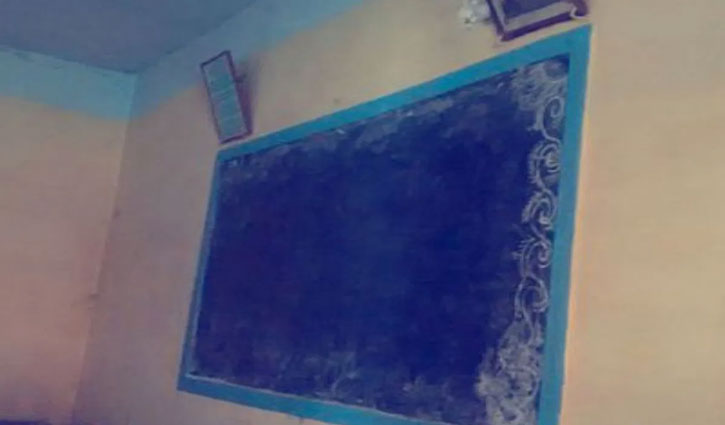 J&K: Teacher thrashes student for writing 'Jai Shri Ram' on blackboard in Kathua