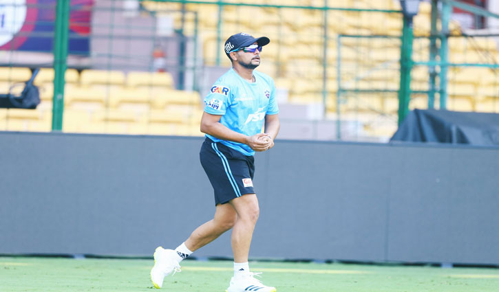 Kuldeep Yadav dodges West Indies batsman with spin bowling, video viral