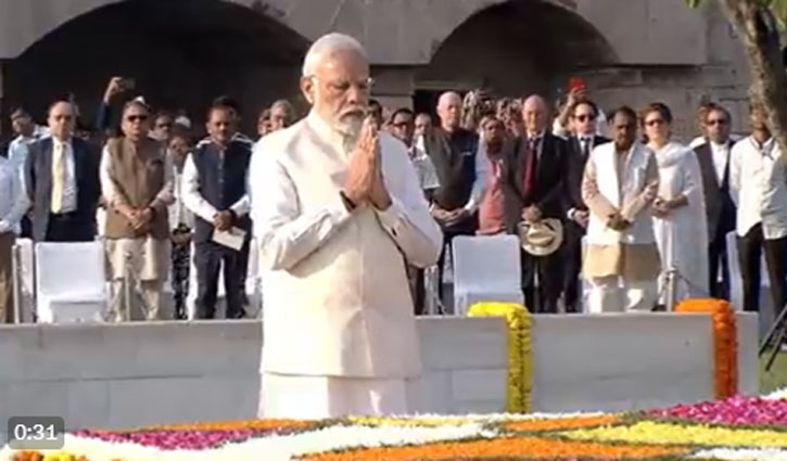Gandhi Jayanti: PM Modi, Jagdeep Dhankhar and Mallikarjun Kharge pay floral tributes to Mahatma Gandhi at Rajghat