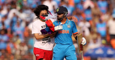 Man wearing 'Free Palestine' T-shirt approaches Virat Kohli near the pitch during World Cup final, arrested