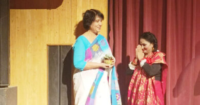 "Tinkodi Dasi - Lady Macbeth" staged in Delhi, Bangladeshi writer Taslima Nasreen encouraged the artists