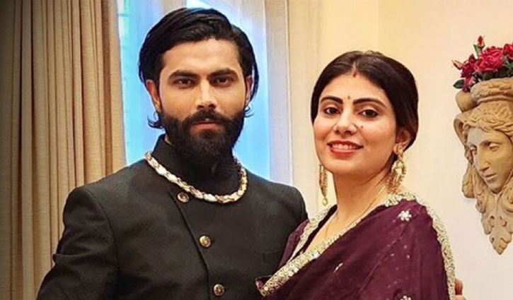Ravindra Jadeja's wife Rivaba gets angry when asked about father-in-law's allegations, video goes viral