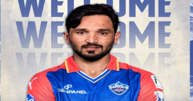 Delhi Capitals included Gulbadin Naib in the team in place of Mitchell Marsh.