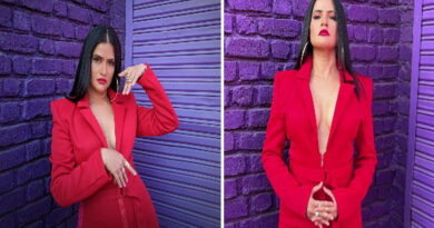 Sona Mohapatra said, whenever I post pictures with less clothes, people give strange reactions