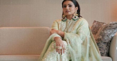 Telugu film actress Parvathy Thiruvothu gave this reason for staying away from the film industry