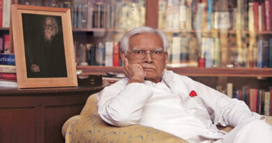 Former Indian Foreign Minister and Congress leader Kunwar Natwar Singh passed away, many people including PM Modi expressed grief