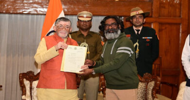 Jharkhand: Hemant Soren stakes claim to form government, swearing-in on November 28