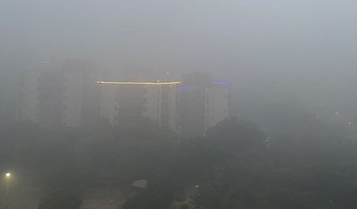 200 flights delayed, train services affected due to dense fog in Delhi