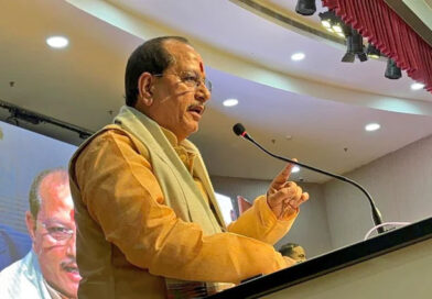 धार्मिक और एजुकेशनल इंस्टीट्यूशन के पास मीट, मछली और पोल्ट्री बेचने वाली दुकानों पर सख्त एक्शन: बिहार के डिप्टी चीफ मिनिस्टर विजय कुमार सिन्हा Strict action will be taken against shops selling meat, fish and poultry near religious and educational institutions: Bihar Deputy Chief Minister Vijay Kumar Sinha