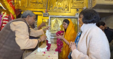 Swati Maliwal visited the ancient Hanuman temple, 'Truth always wins'