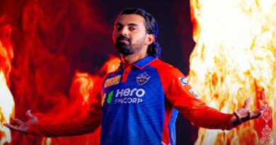 KL Rahul's bat broke, Axar Patel made a funny "Mongoose Bat" joke