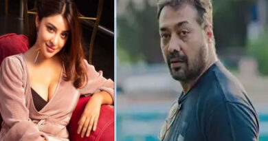 Payal Ghosh who accused Anurag Kashyap of sexual harassment, blasts him for his offensive remark on Brahmins