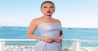 Scarlett Johansson: I had problems in my relationships with people outside the entertainment industry