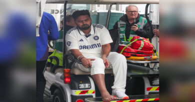 "I had to touch his feet...": Shardul Thakur tells the story of Rishabh Pant's return to the field