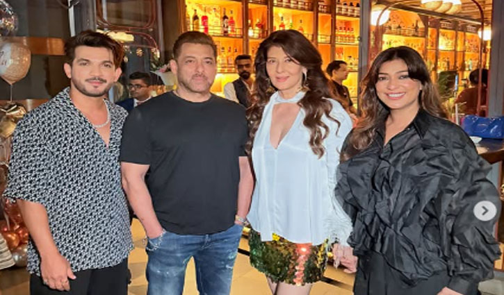 Salman Khan attends ex-girlfriend Sangeeta Bijlani's birthday party amid tight security