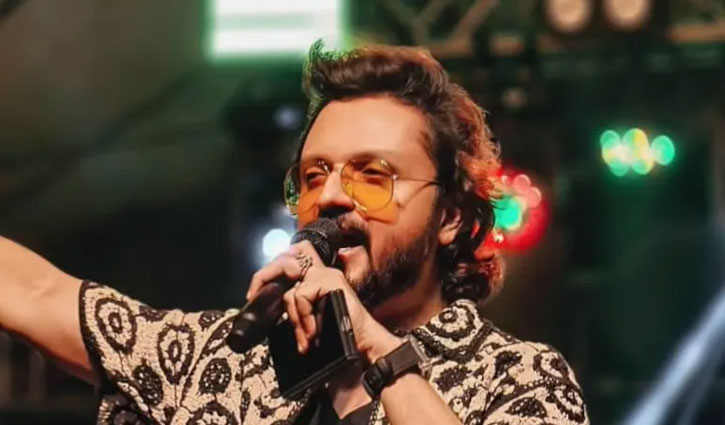 Actor Rajesh Keshav collapsed on stage during a live event in Kochi, on ventilator support, condition critical
