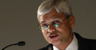 Indian-American defense expert Ashley Tellis arrested in secret documents case