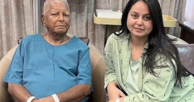 Following the RJD's crushing defeat in the elections, there is discord in the Lalu family, with Rohini Acharya announcing her separation from the family and the party.