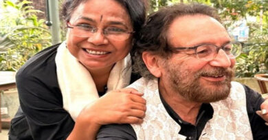 Shekhar Kapur calls meeting Seema Biswas at IFFI an emotional experience, says "The fire of Bandit Queen still burns within me"