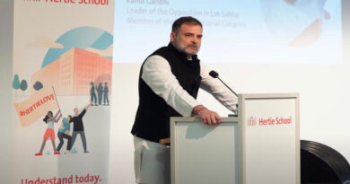 Rahul Gandhi makes serious allegations: Claims of 'vote theft' and misuse of institutions, BJP retaliates.