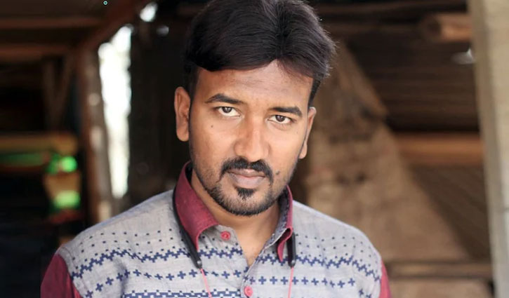 A Hindu editor of a newspaper was murdered in Bangladesh.