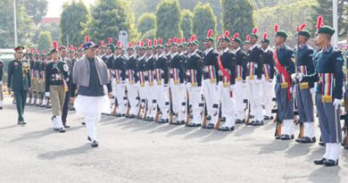 Defence Minister Shri Rajnath Singh urges youth to remain strong amidst global uncertainties.