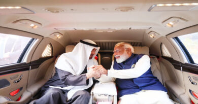 PM Modi's car diplomacy continues; he welcomed UAE President Sheikh Mohammed bin Zayed at the airport.