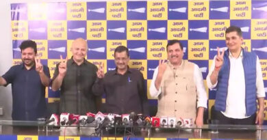 दिल्ली में चुनाव कराएं, अगर बीजेपी 10 से ज़्यादा सीटें जीतती है तो राजनीति छोड़ दूंगा: अरविंद केजरीवाल Hold elections in Delhi, if BJP wins more than 10 seats, I will quit politics: Arvind Kejriwal