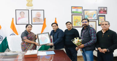 Chief Minister Rekha Gupta was honored with the 50th Matrishree Award.