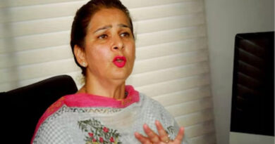 After leaving Congress, Navjot Kaur Sidhu made serious allegations against Rahul Gandhi.