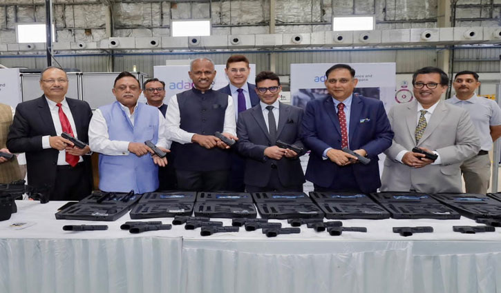 Adani Defence hands over first indigenously manufactured Light Machine Gun to the Indian Army.