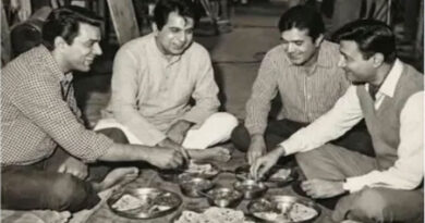 Shekhar Kapur shares a rare photo from the golden era of Bollywood