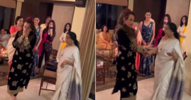 Video of Asha Bhosle dancing with famous actress Mumtaz to 'Koi Shehri Babu' goes viral once again.
