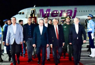 No Talks Scheduled Between Iran and the US: Amid Delegation's Arrival, Tehran States Contact Will Be Facilitated Through Pakistan