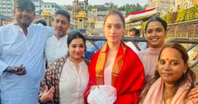 Tamannaah Bhatia offers prayers at the Tirumala temple