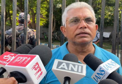 पूरे पश्चिम बंगाल में अवैध निर्माणों के खिलाफ बुलडोज़र चलाए जाएंगे: मंत्री दिलीप घोष Bulldozers will be deployed against illegal constructions across West Bengal: Minister Dilip Ghosh