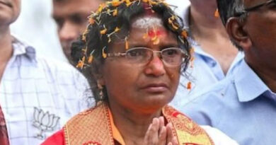 'I Lost My Daughter, Mamata Banerjee Lost Her Chair': RG Kar Victim's Mother